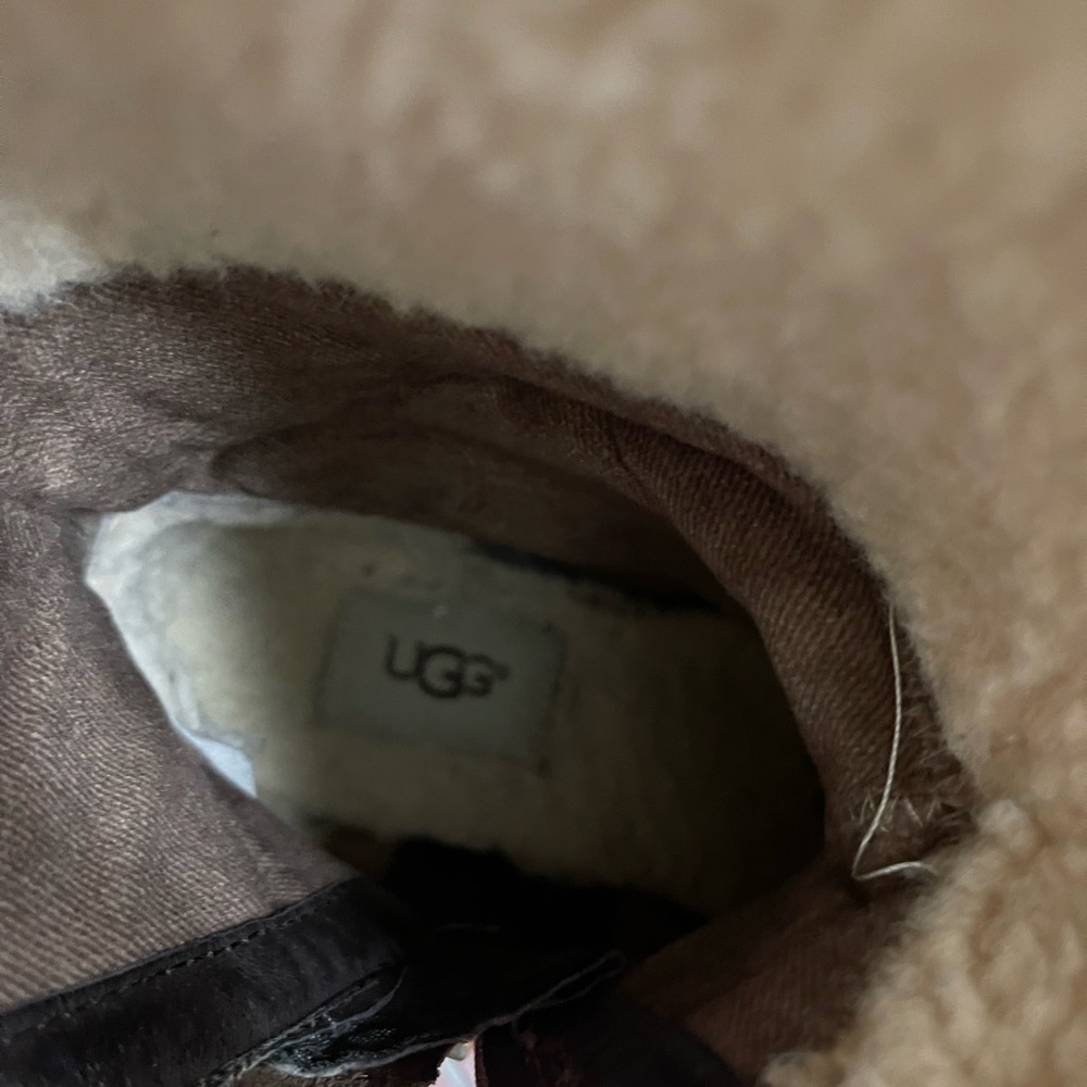 UGG AUSTRALIA LEATHER BOOTS - Picture 12 of 13